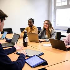 Bachelor of Science Program in Business and Economics